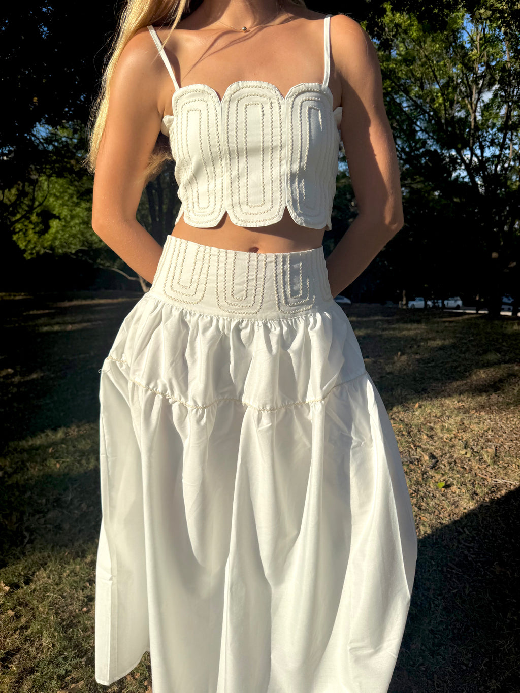 Fairview Ivory Set